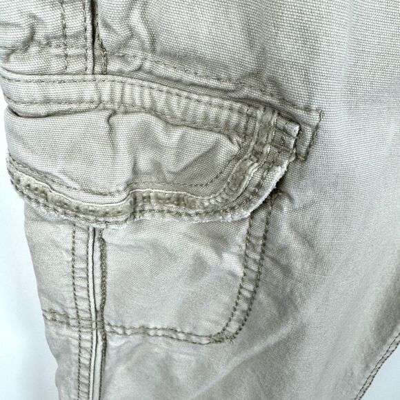 Y2K Abercrombie & Fitch  Khaki Ultra Low Rise  Prep Preppy Cargo Pants, Sz. 2 - Picture 6 of 16